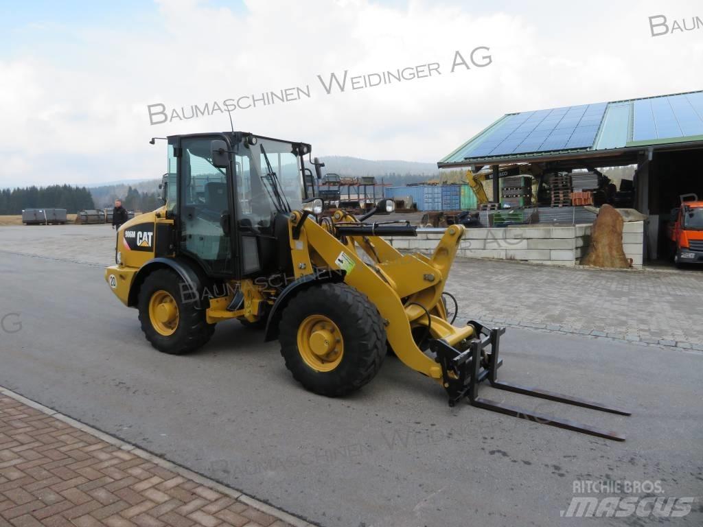 CAT 906M Ładowarki kołowe
