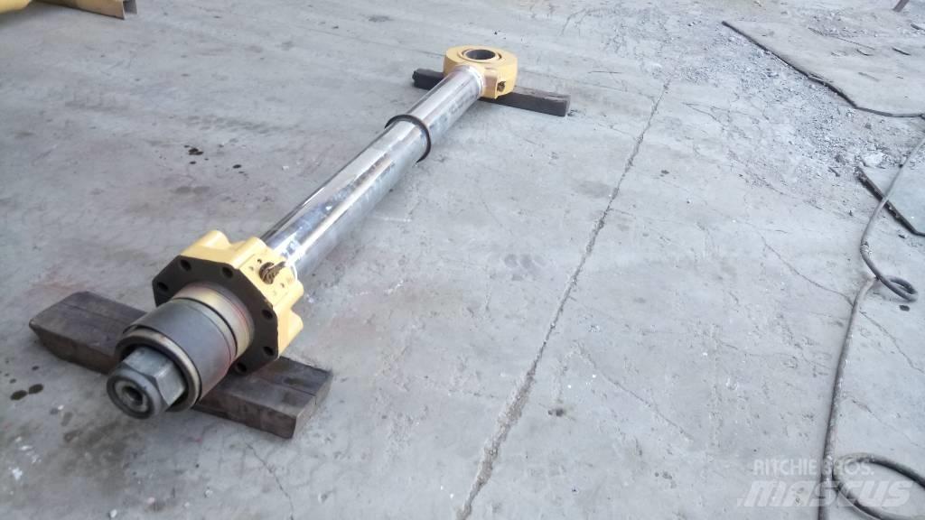 CAT 245 Hydraulika