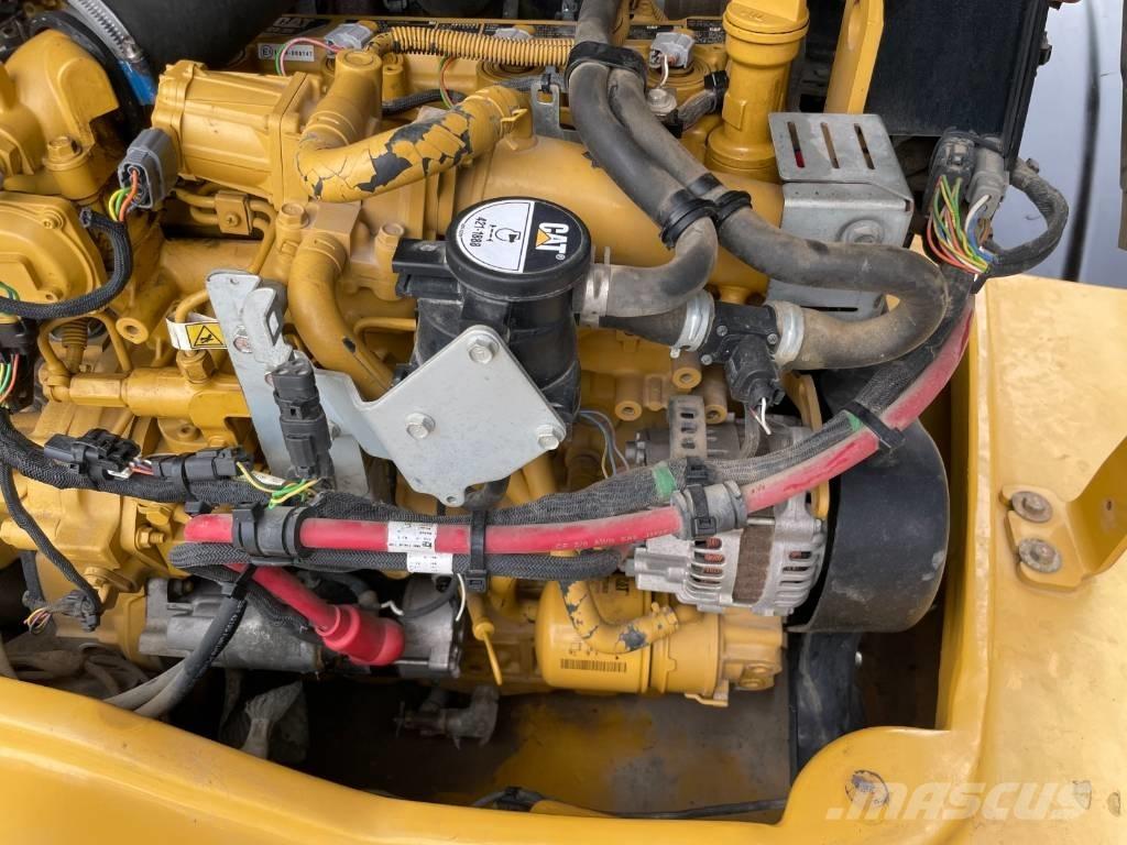 CAT 908M Ładowarki kołowe