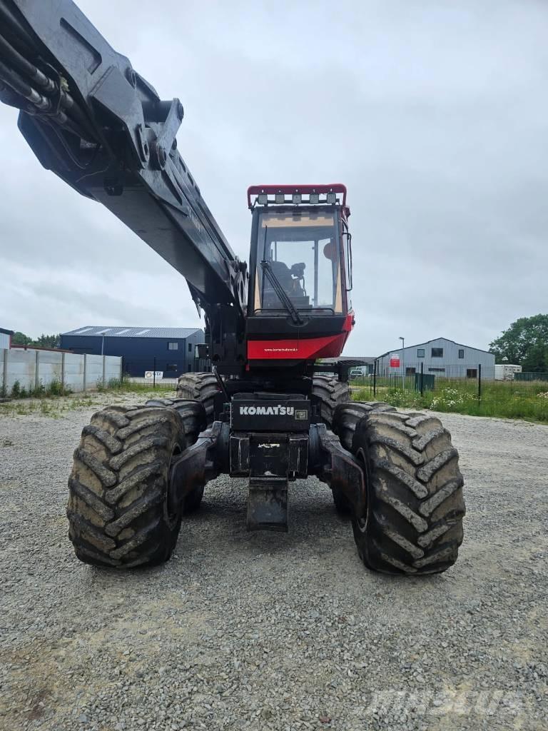 Komatsu 911.5 Harwestery
