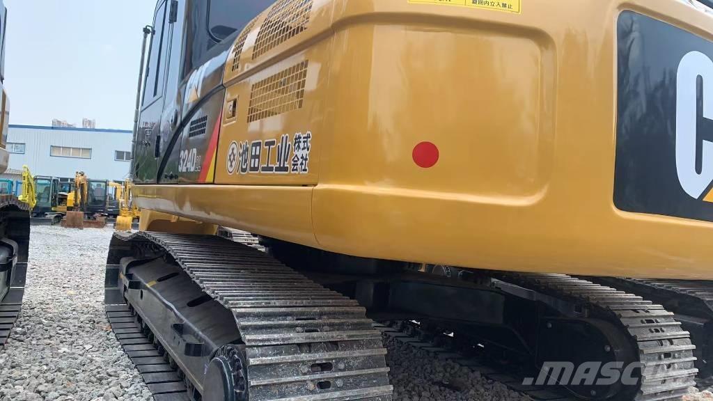 CAT 324 D L Koparki gąsienicowe