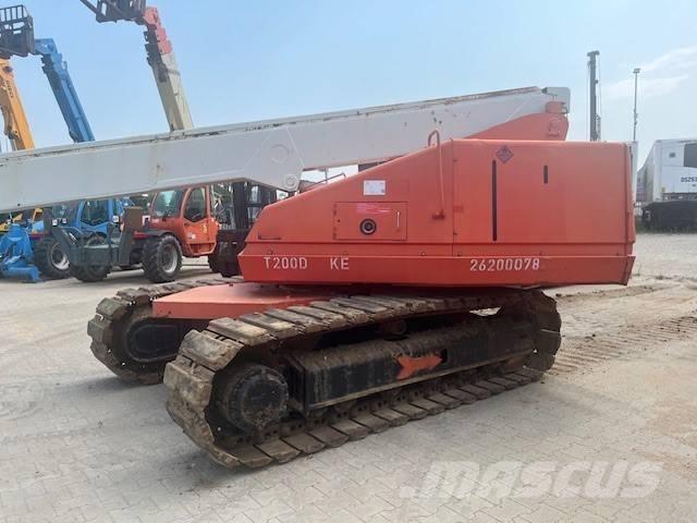 Aichi SR 182 Podnośniki teleskopowe