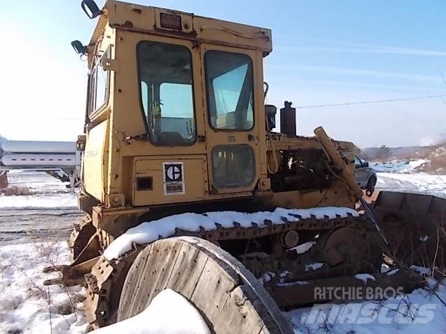 CAT D 5 B Spycharki gąsienicowe