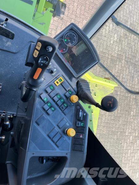 CLAAS AVERO 240 Kombajny zbożowe