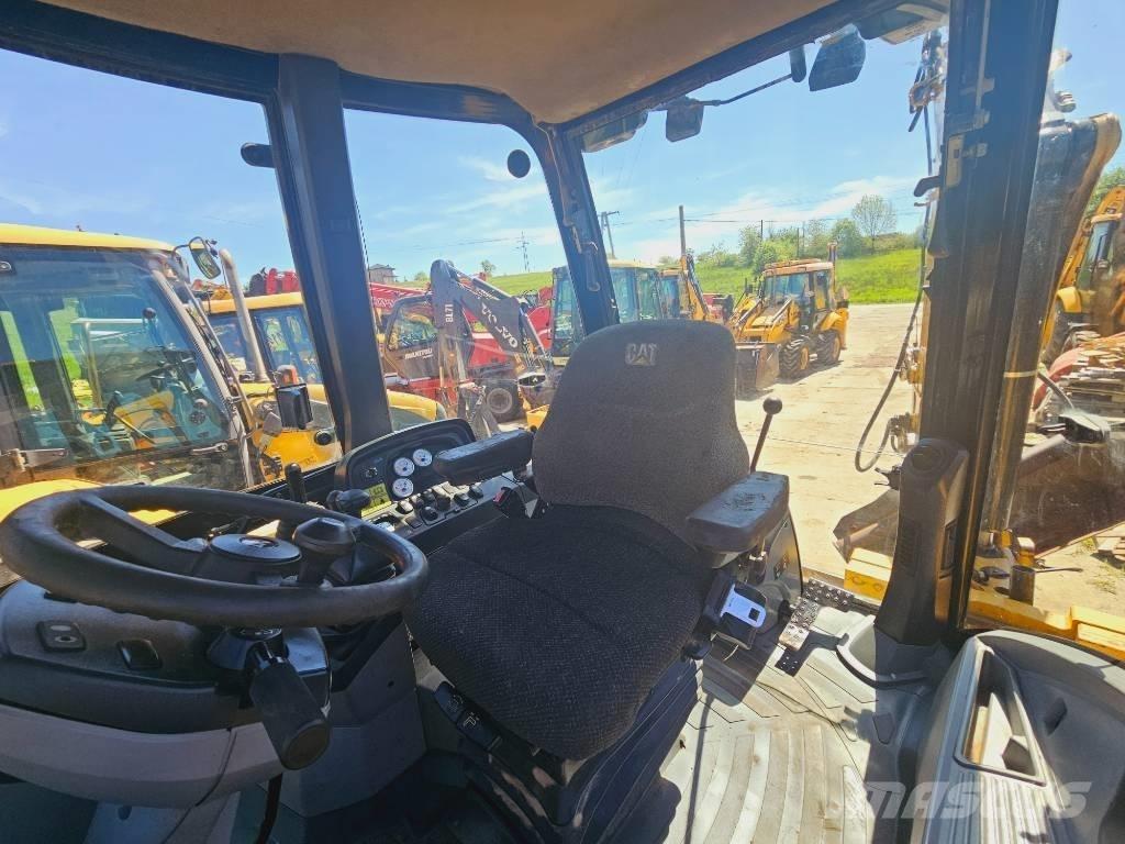 CAT 428 E Koparko-ładowarki