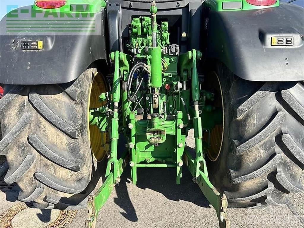 John Deere 6215r Ciągniki rolnicze