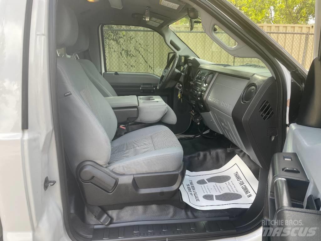 Ford F 550 Inne