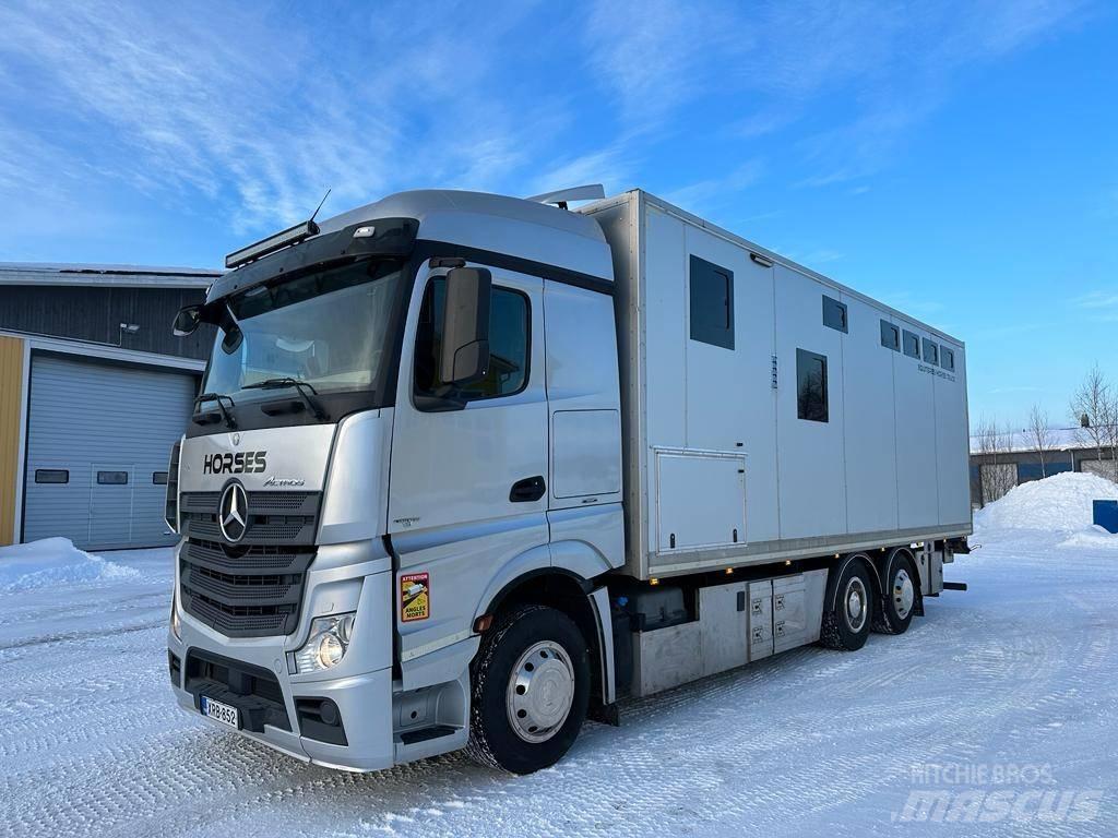 Mercedes-Benz Actros Pojazdy do transportu zwierząt