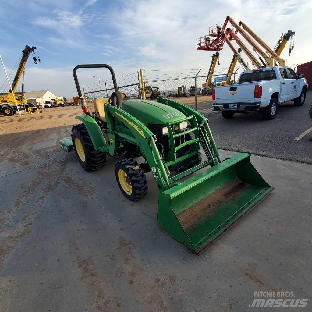 John Deere 3203 Mikrociągniki