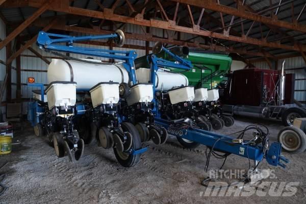 Kinze 3200 12R30 Sadzarki