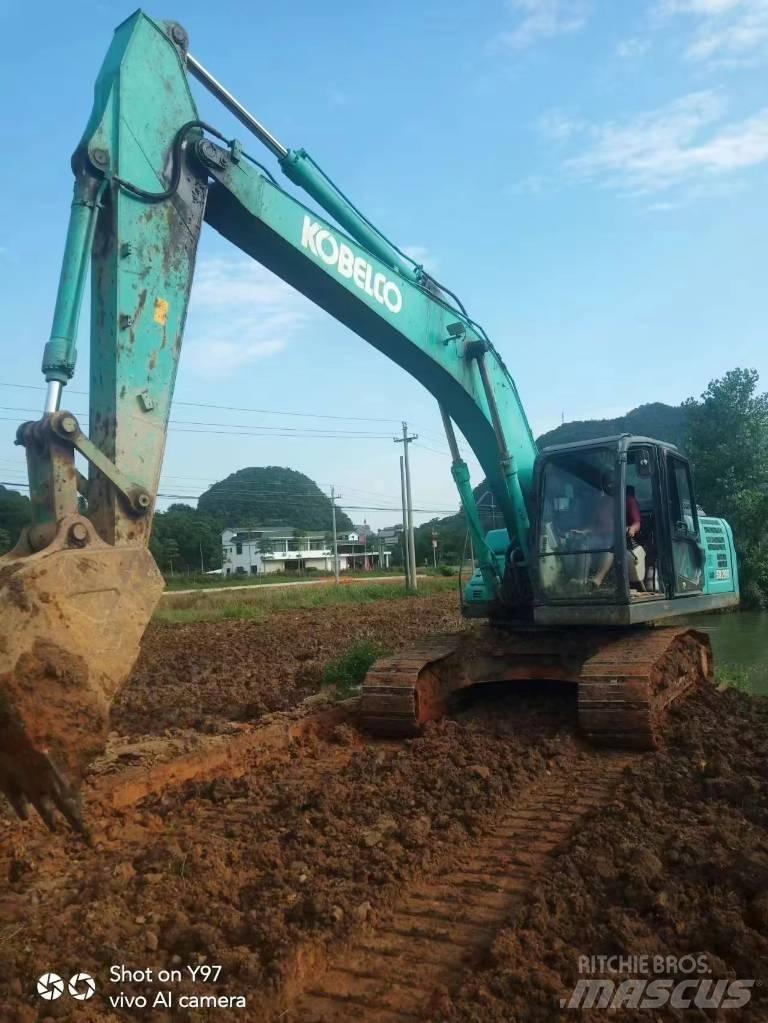 Kobelco SK200-10 Koparki gąsienicowe