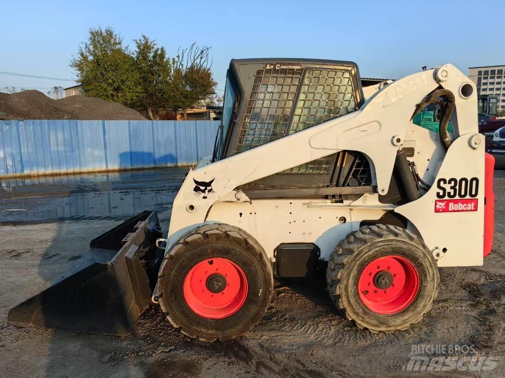 Bobcat S 300 Ładowarki burtowe