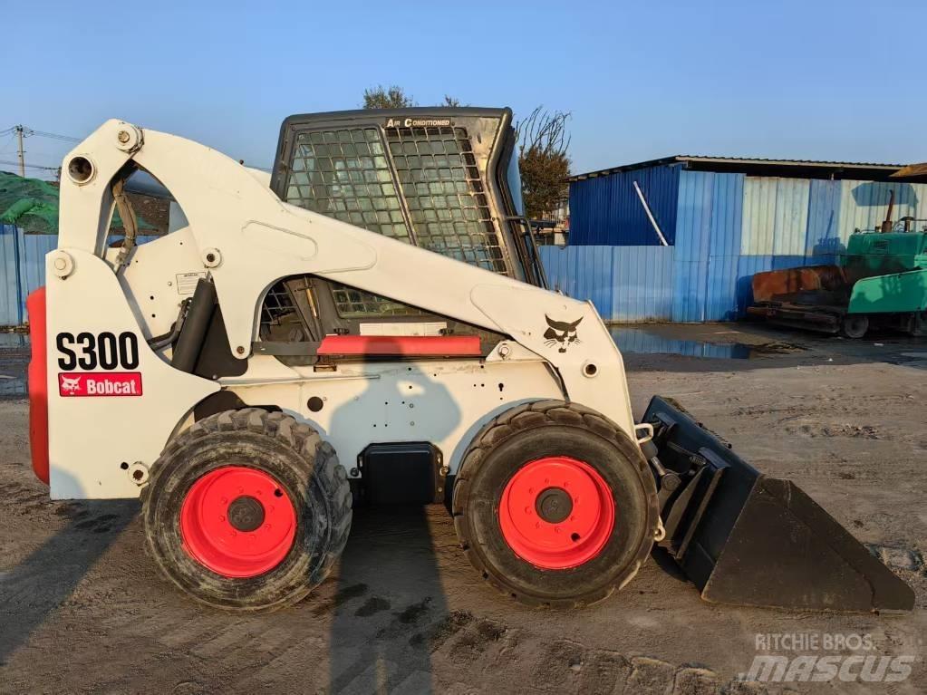Bobcat S 300 Ładowarki burtowe