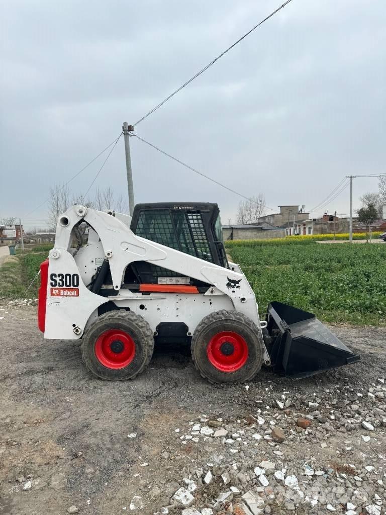 Bobcat S 300 Ładowarki burtowe