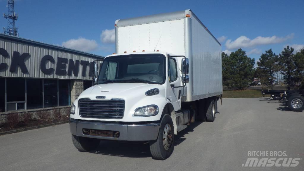 Freightliner M2 106 Samochody ciężarowe ze skrzynią zamkniętą