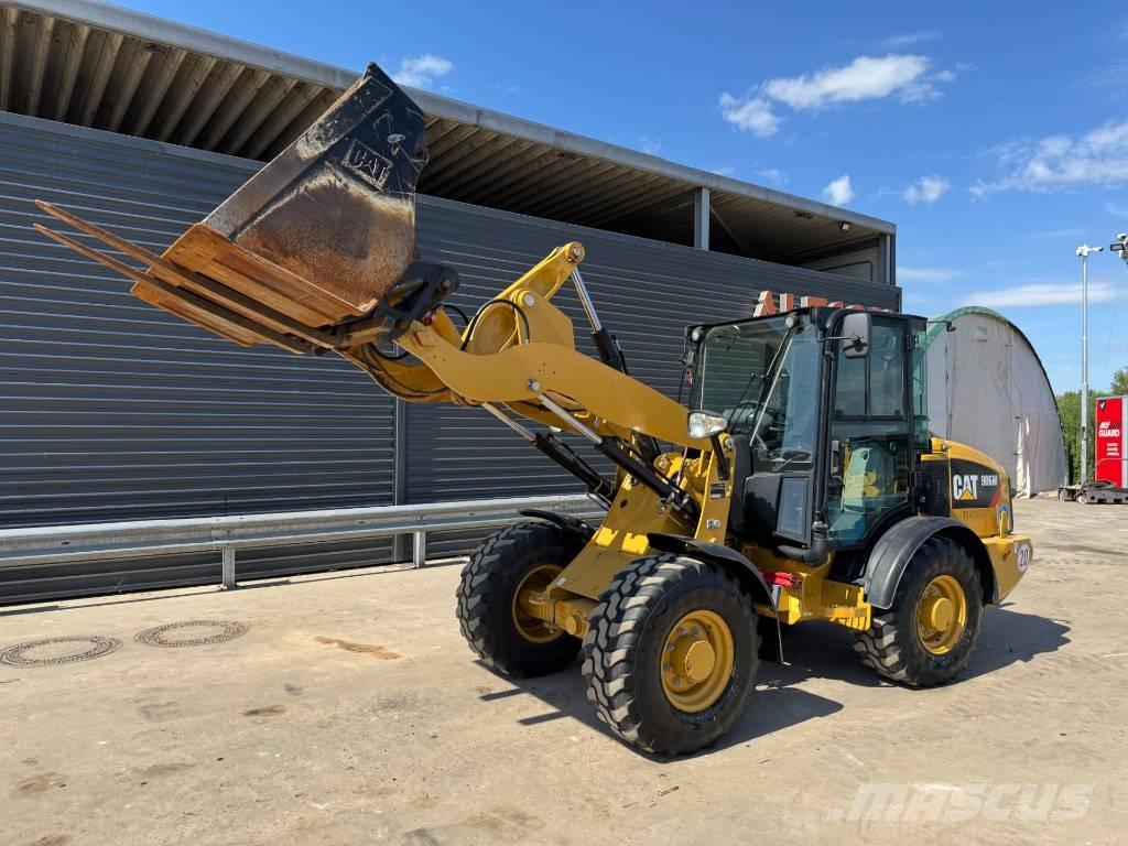 CAT 906M Ładowarki kołowe