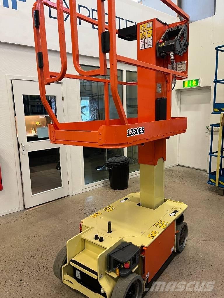 JLG 1230 ES Podnośniki nożycowe
