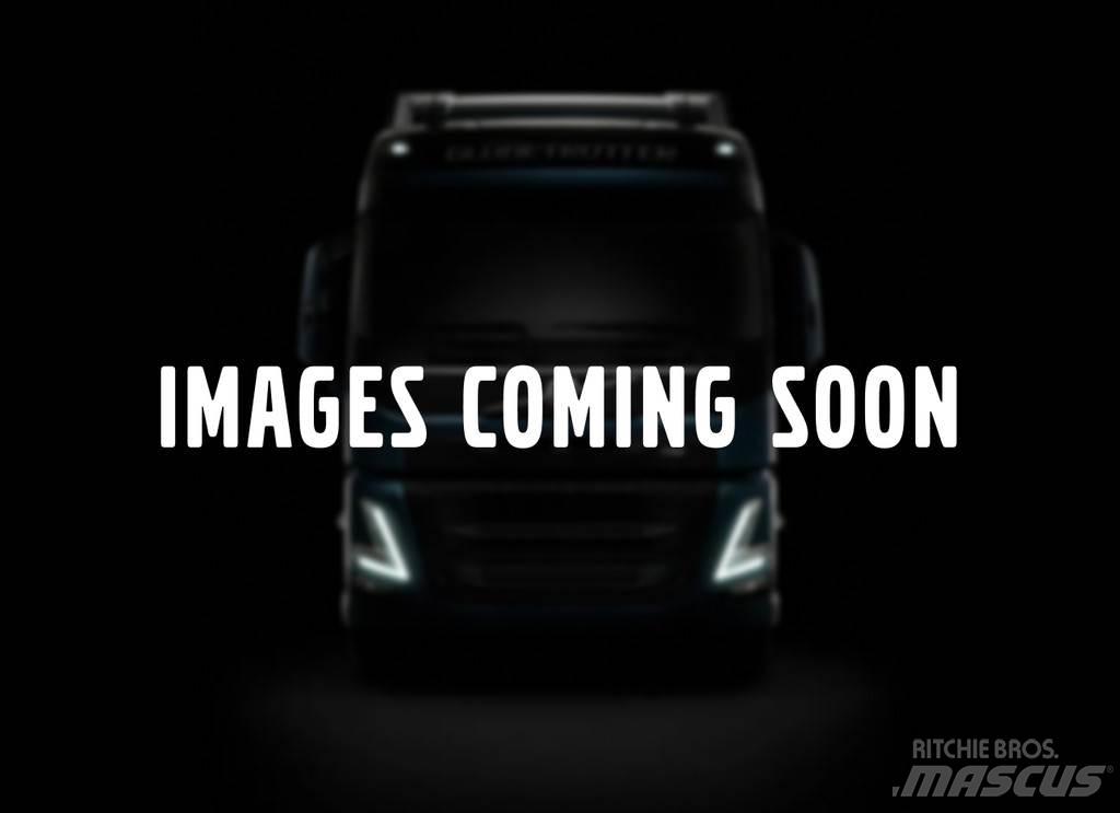 Volvo FL Samochody ciężarowe ze skrzynią zamkniętą