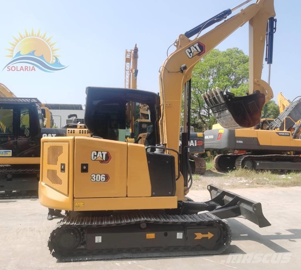 CAT 306 Minikoparki