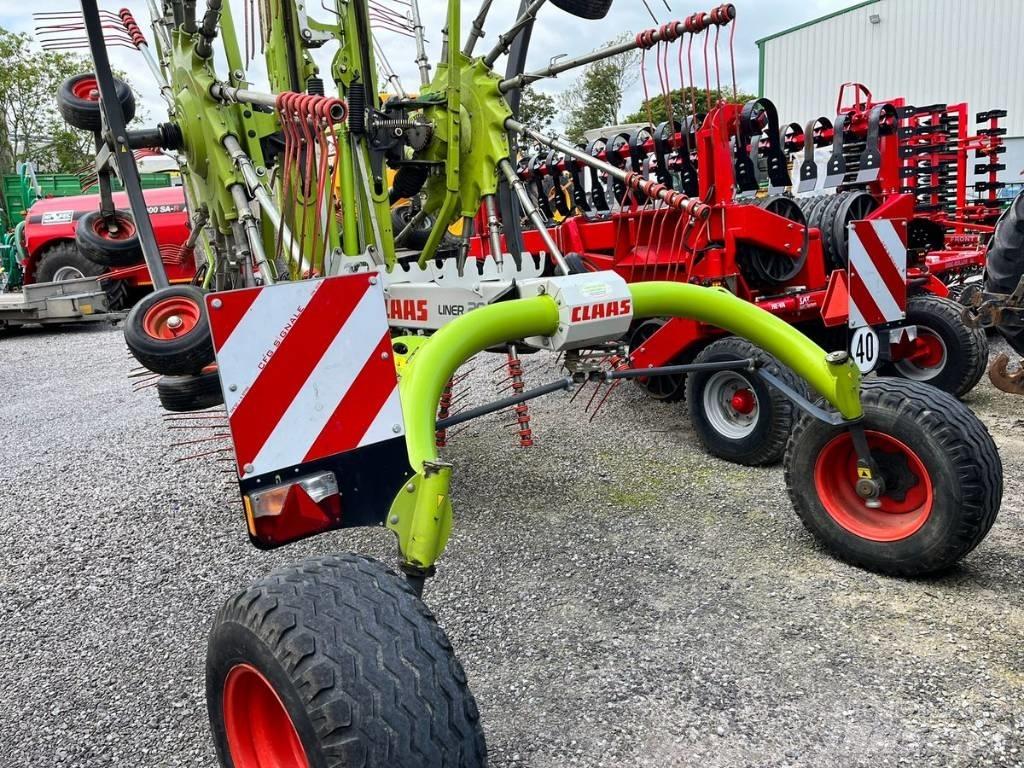 CLAAS Liner 2900 Zgrabiarki i przetrząsacze