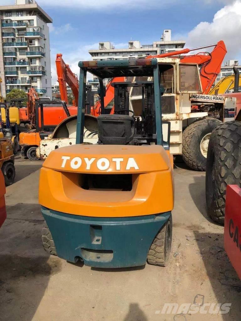Toyota FD 50 Wózki Diesla