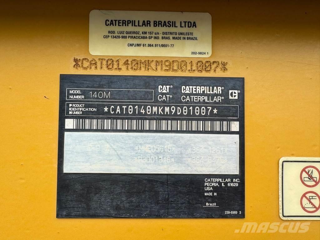 CAT 140M2 Równiarki