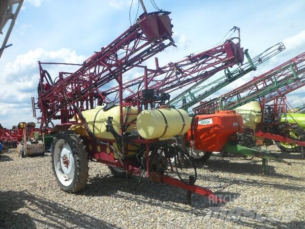 Hardi 2500 Opryskiwacze do nawozów sztucznych