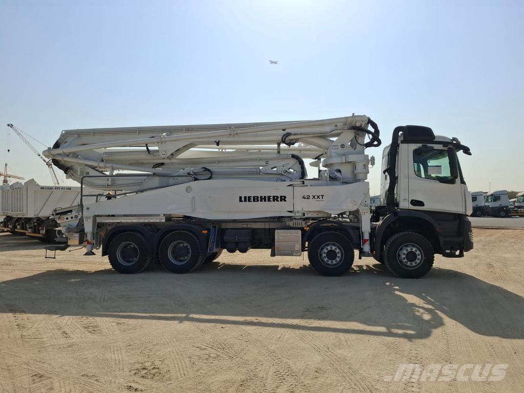 Liebherr THP 42 Samojezdne pompy do betonu