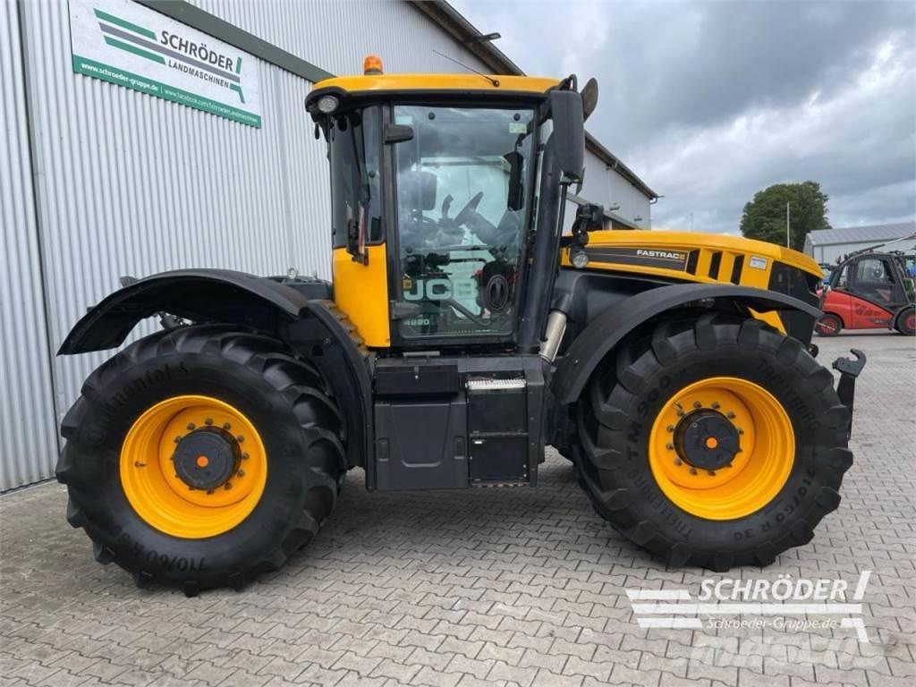 JCB FASTRAC 4220 Ciągniki rolnicze