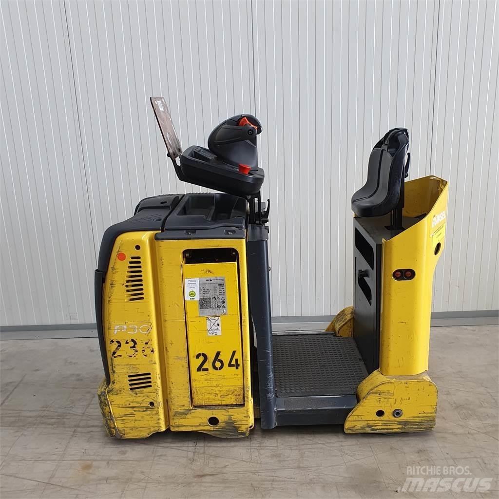 Linde P30C Wózki widłowe samochodowe ciągnące