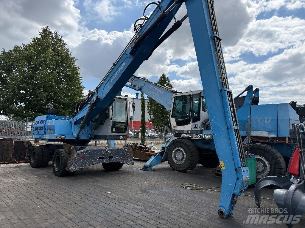 Fuchs MHL 335 E Koparki przeładunkowe