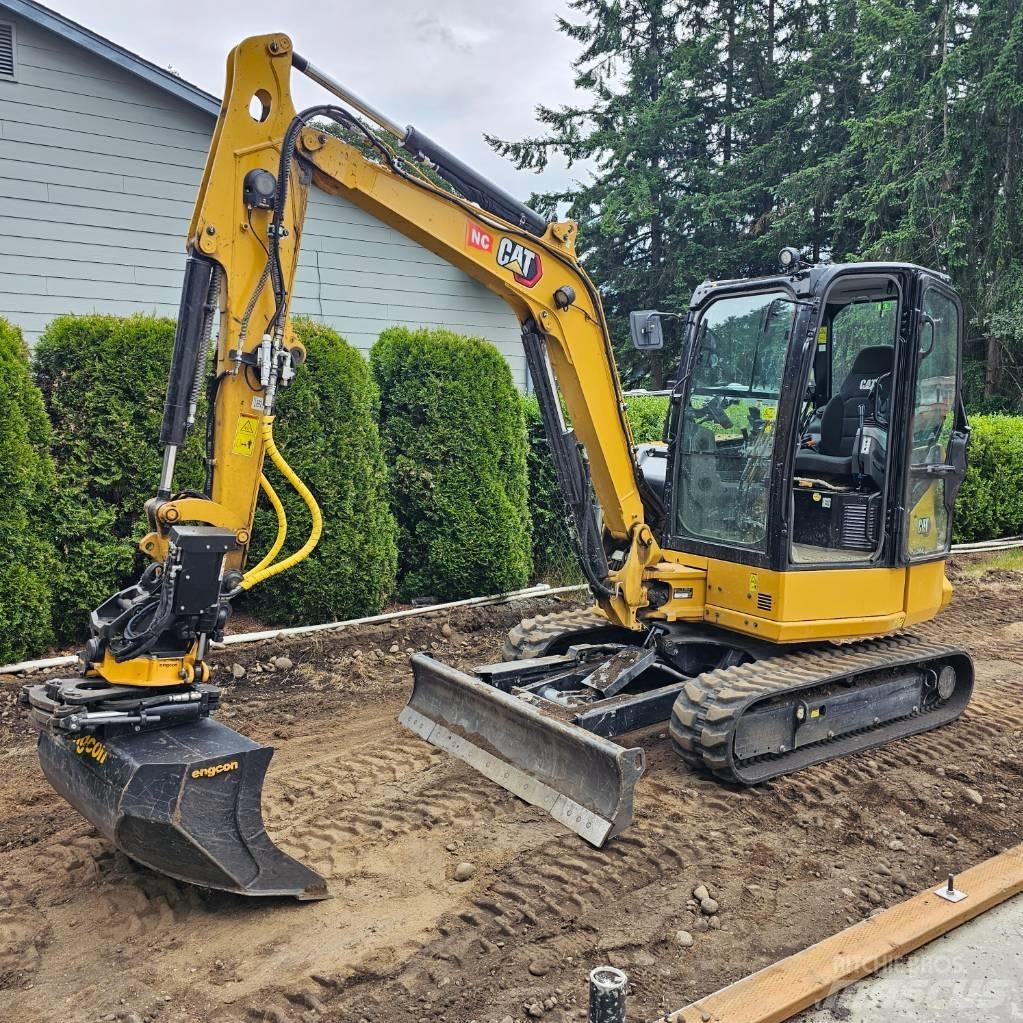 CAT 304 Minikoparki