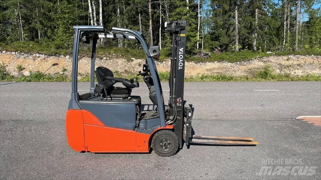 Toyota 8 FBET 16 Wózki elektryczne