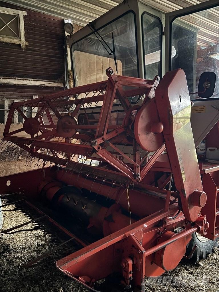 Deutz M750 Kombajny zbożowe