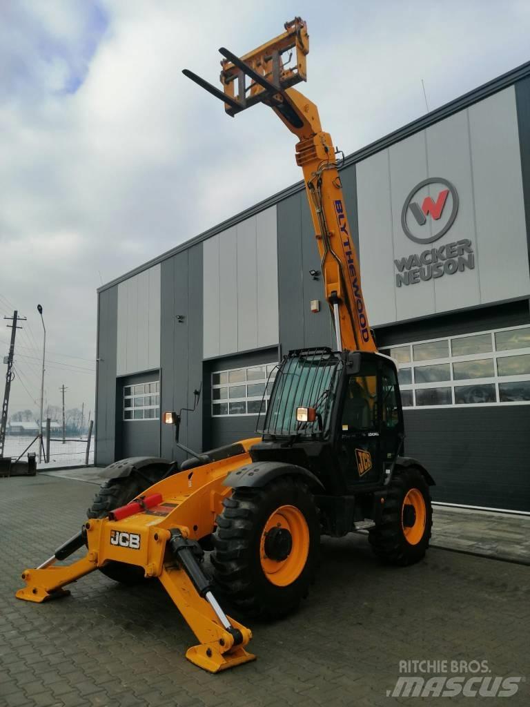 JCB 535-125 Teleskopowe ładowarki kołowe