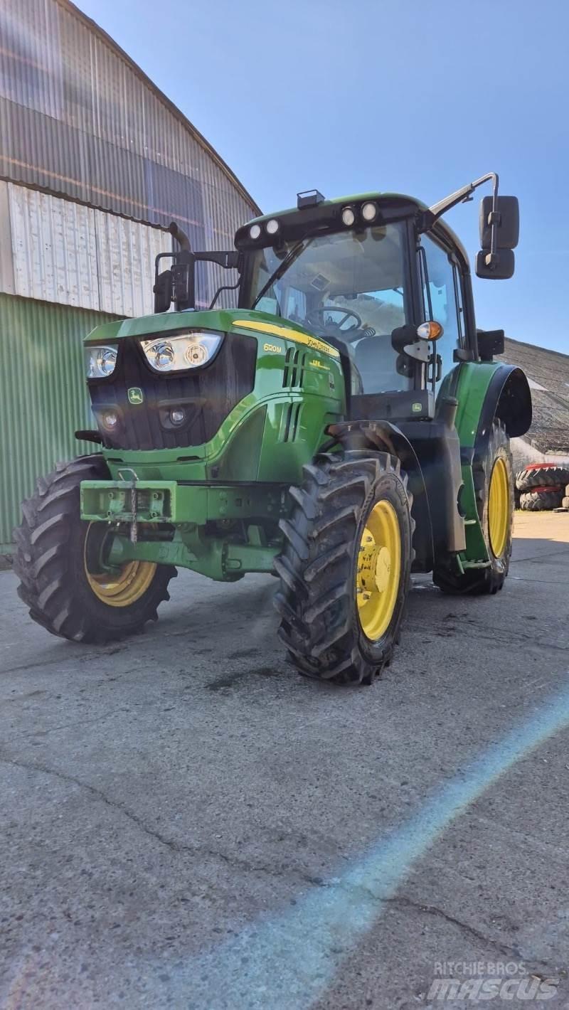 John Deere 6120 M Ciągniki rolnicze