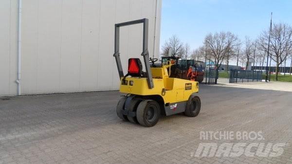 Sakai TS 160 Walce ogumione
