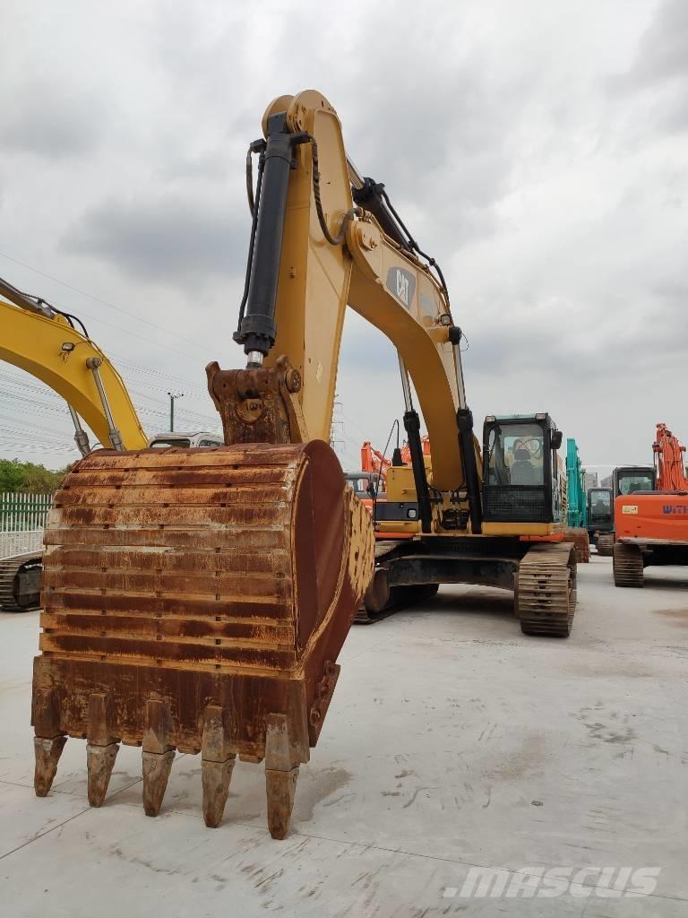 CAT 349 D Koparki gąsienicowe