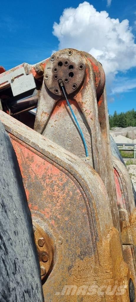 Sandvik LH 410 Ładowarki górnicze