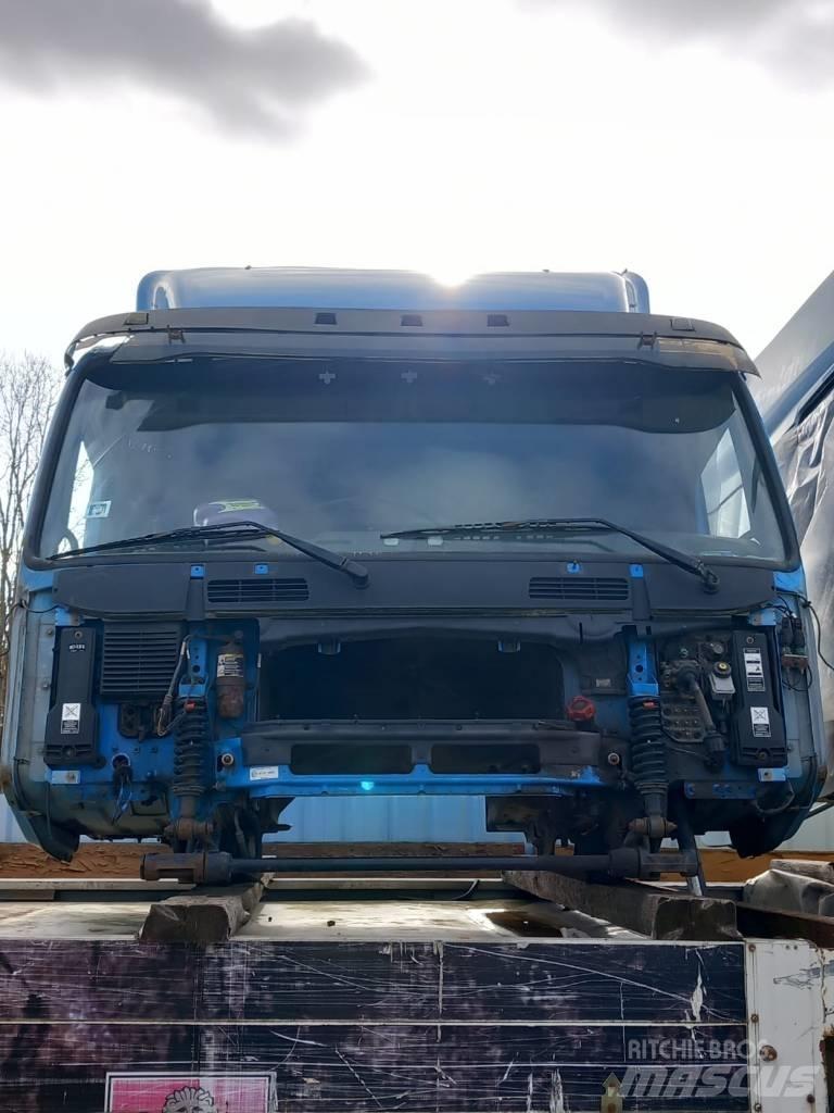 Volvo FM 9.320 Kabiny i wnętrze