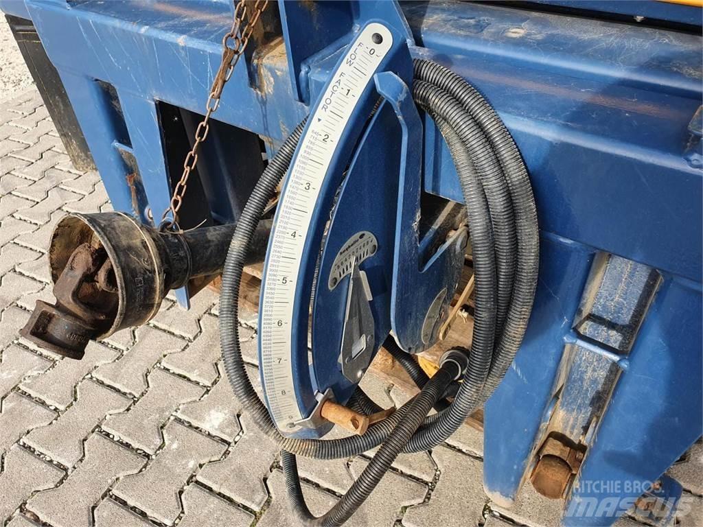 Bogballe M2W Rozrzutnik nawozów mineralnych