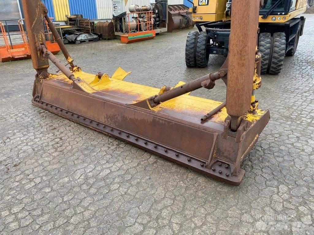 CAT D65 PX Lemiesze