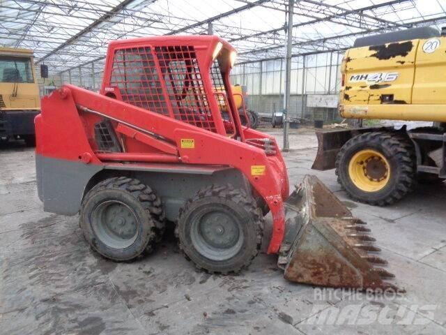 Bobcat S130 Ładowarki burtowe