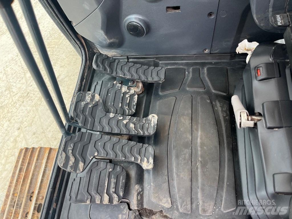 Hyundai 140LC-9A Koparki gąsienicowe