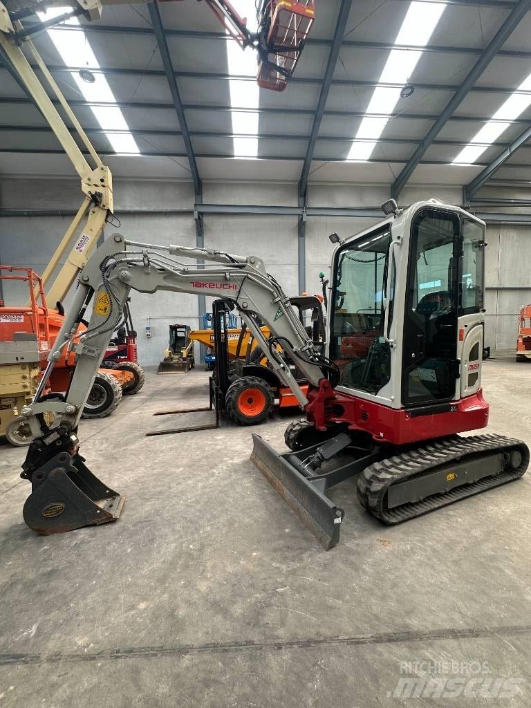 Takeuchi TB 325 R Minikoparki