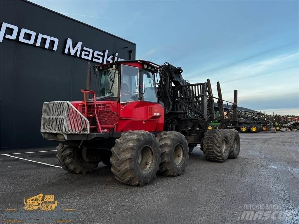 Valmet 890.3 Forwardery