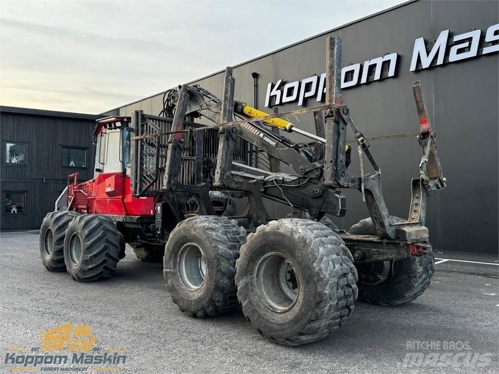 Valmet 890.3 Forwardery