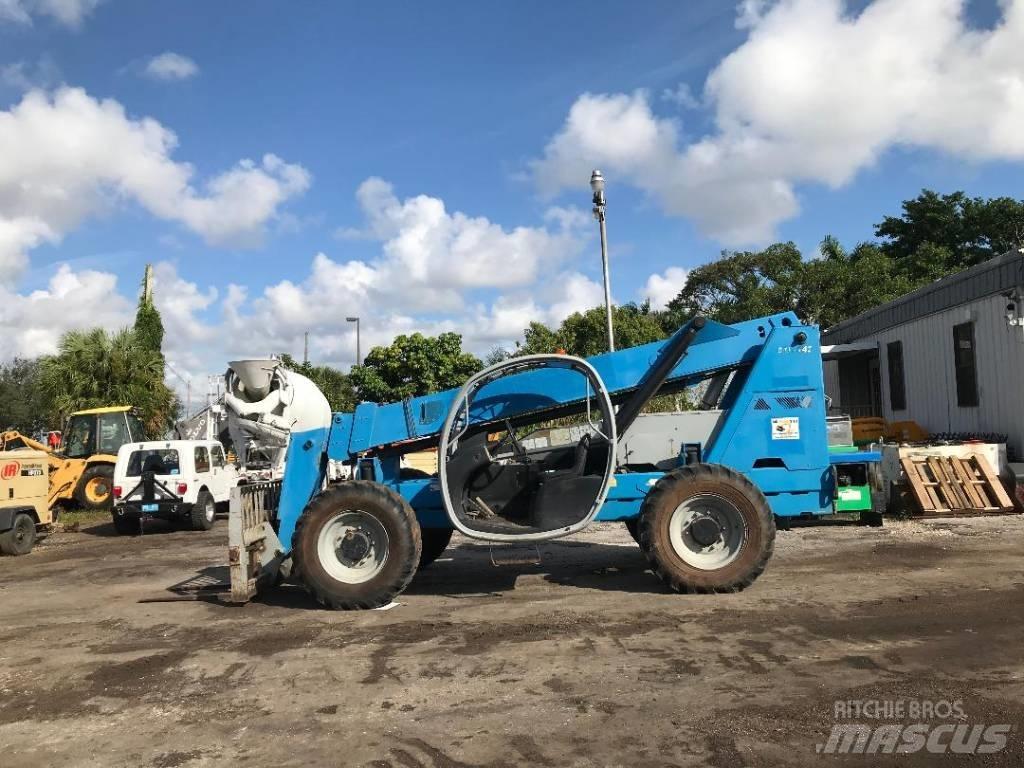 Genie GTH 842 Ładowarki teleskopowe