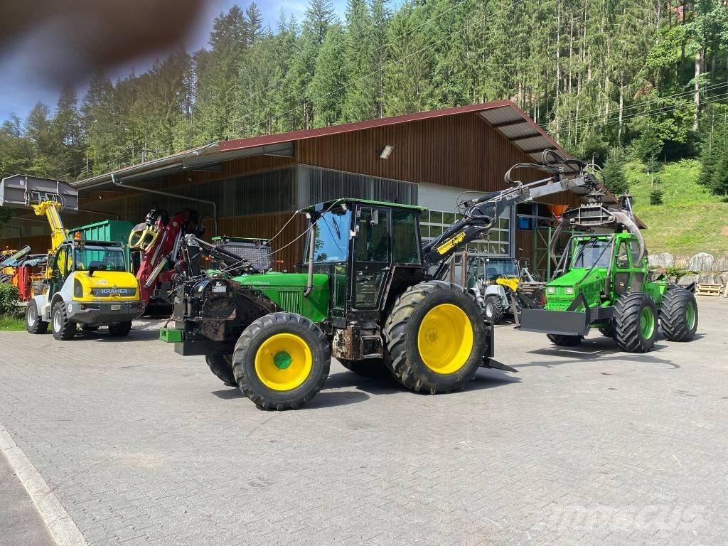 John Deere 6400 Traktory leśne