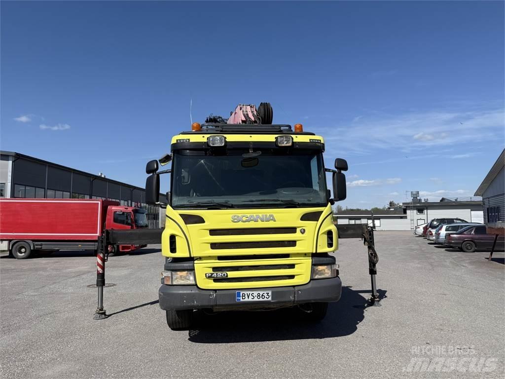 Scania P420 8X2 Żurawie samochodowe